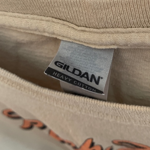 ONLY WORN TWICE! Super cute t-shirt for all of the pumpkin lovers out there! - Picture 4 of 7